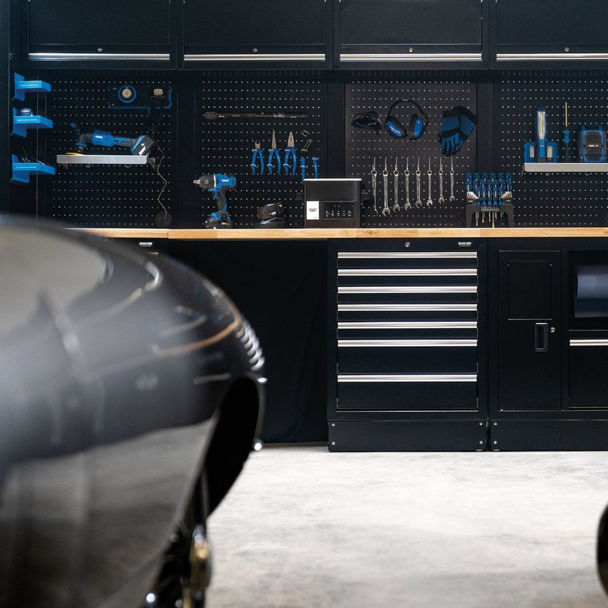 BUNKER® Modular Storage Combo with Sink and Hardwood Worktop (25 Piece)