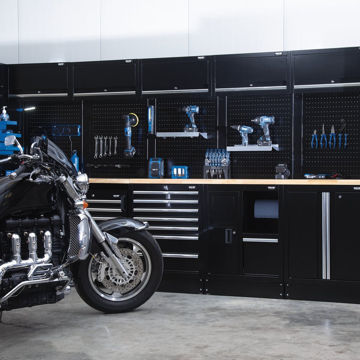 BUNKER® Modular Storage Combo with Hardwood Worktop (25 Piece)