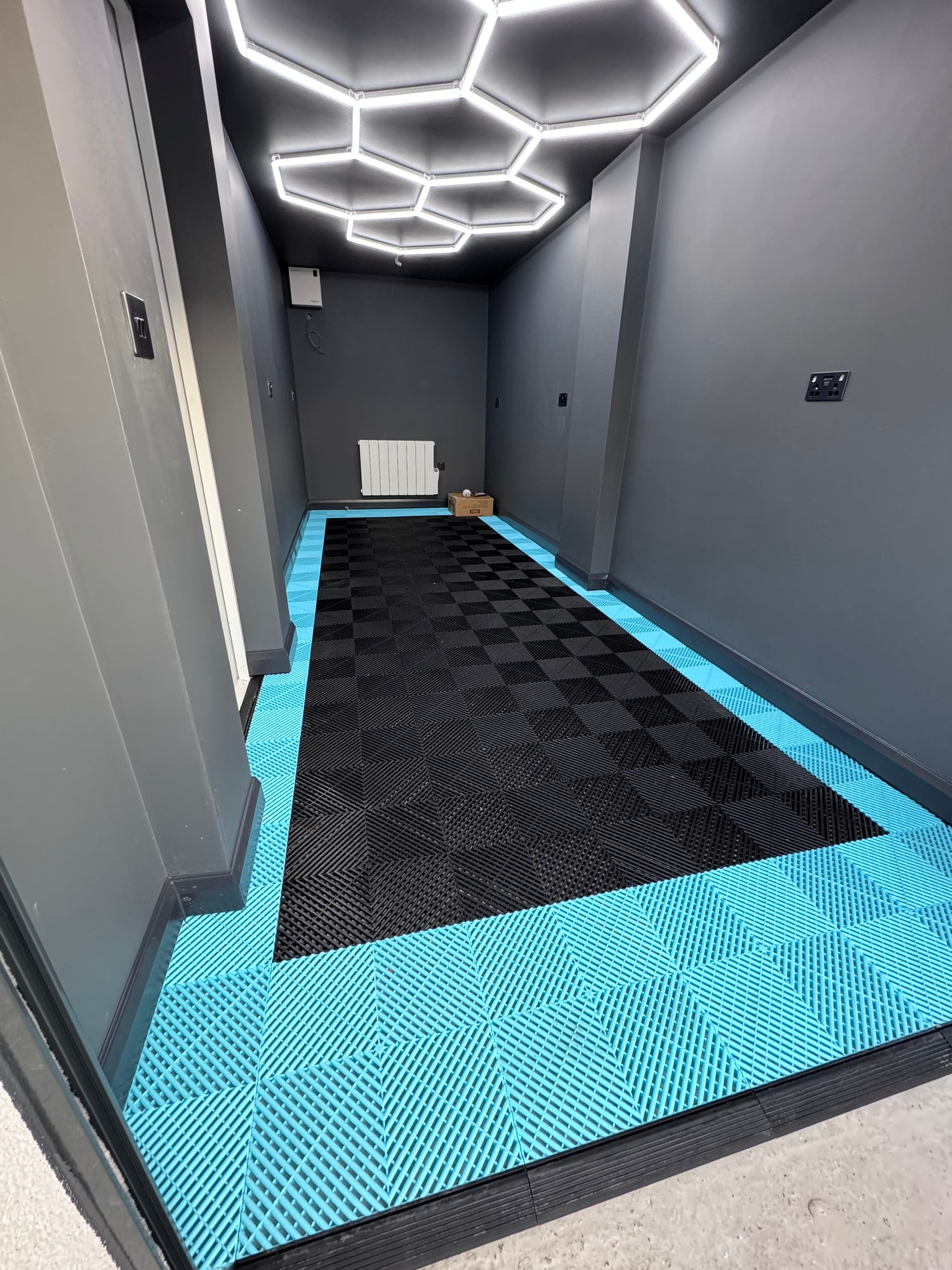 Hexagon Lighting 7 Grid System