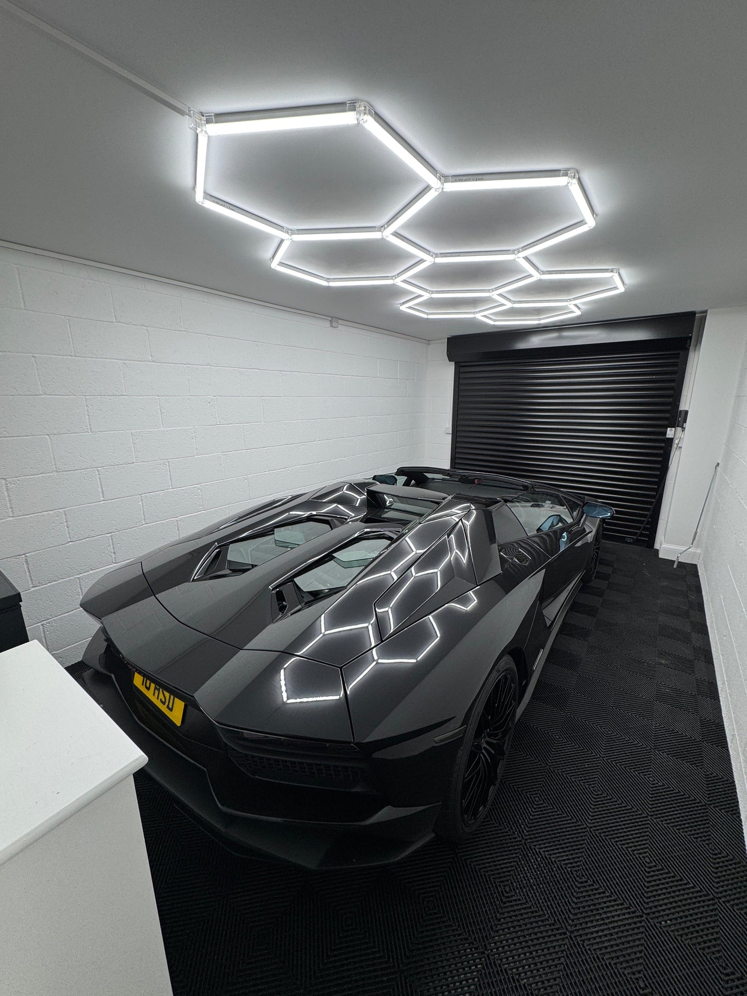 Hexagon Lighting 7 Grid System